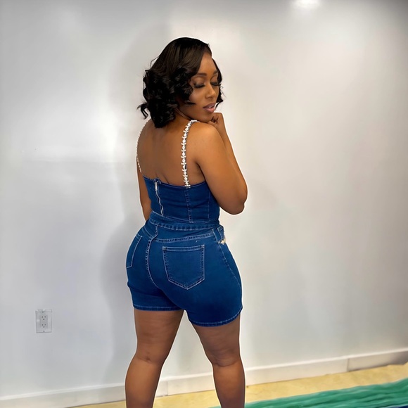 EMBELLISH STRETCH DENIM SHORT SET - Picture 4 of 5